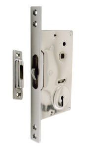 Serratura con scontro