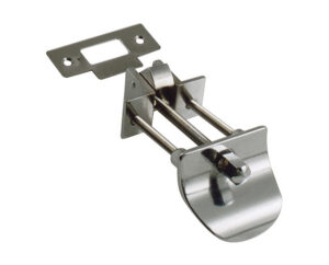 Chiusura a scrocco con maniglia e foro per lucchetto